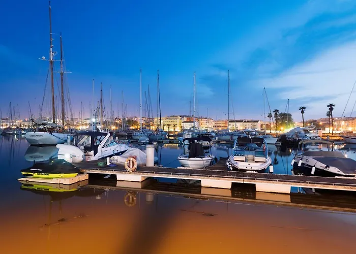 A42 - Trindade In Lägenhet