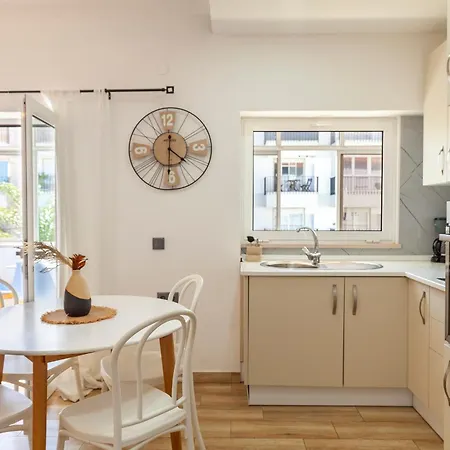 A42 - Trindade In Lejlighed *