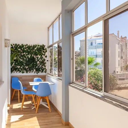 A42 - Trindade In * Lagos