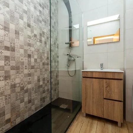 A42 - Trindade In Лагуш